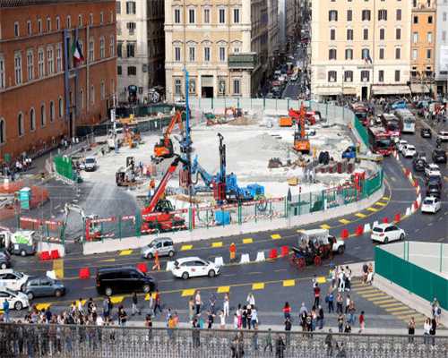 保定一小区内的违建办公场所怎么样了？记者继续追踪