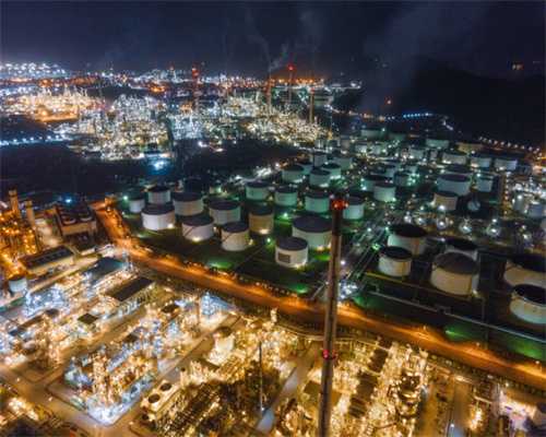 南都电商观察｜男子为带货AI制寻子视频；载人飞艇线上开单