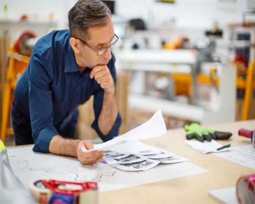 战“疫”一线 公安向前