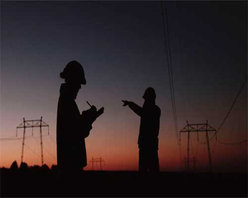 储存、分拣、粉碎废塑料的厂房还违规住人，被依法查封！