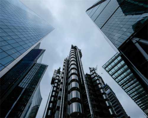 岳阳东风湖新区2月最贵的小区均价超过6000/平，区均价5769元/平