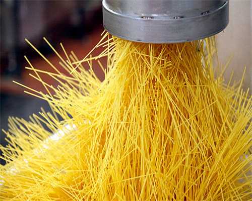 册亨：“一企一策”助企纾困促发展